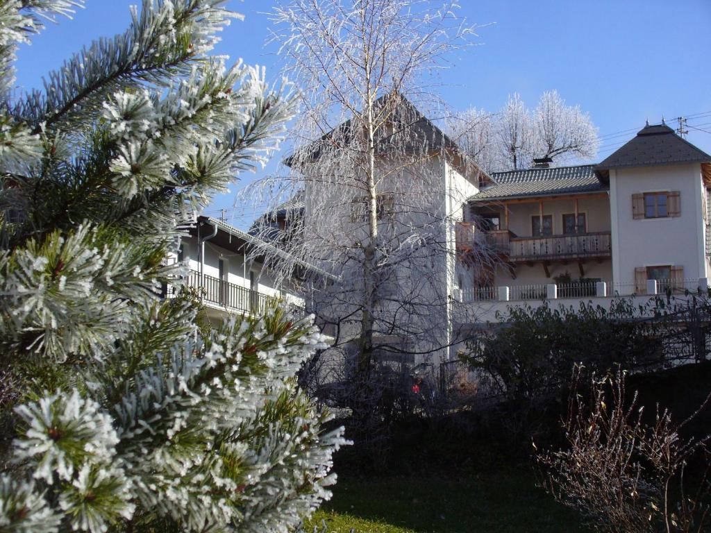 Mitschighof - Apartments Und Pension - Heidis-Welt, Mitschig Hermagor-Pressegger See Exterior foto