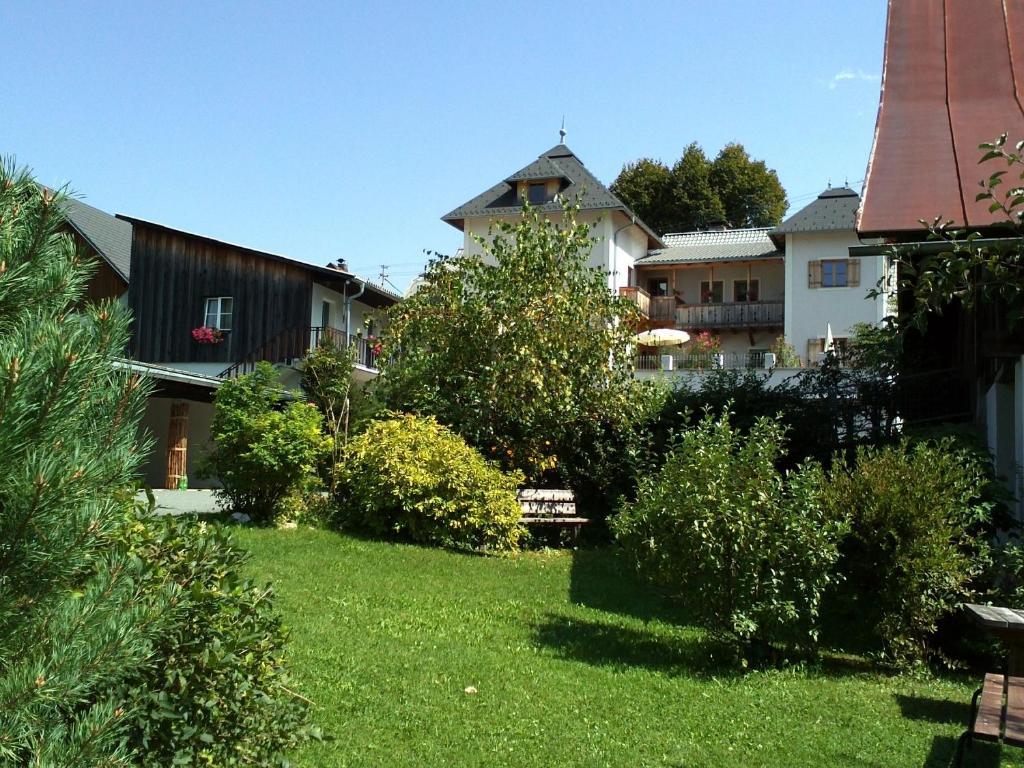 Mitschighof - Apartments Und Pension - Heidis-Welt, Mitschig Hermagor-Pressegger See Exterior foto